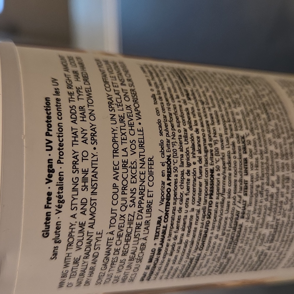 R+Co Trophy Shine and Texture Spray in Gold and White